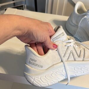 New Balance Women's Cream Sneakers. Worn 3 times